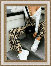 Load image into Gallery viewer, SIMPLEE -  Leopard high waist cargo pants