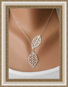 Metal Double Leaf Pendant Choker Necklace