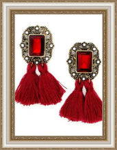 Load image into Gallery viewer, Tassels Earring  ( Georgeous Retro )