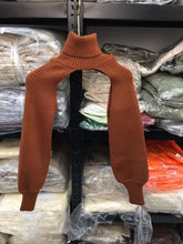 Load image into Gallery viewer, FASHION -0Turtleneck Short Streetwear Sweater