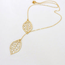 Load image into Gallery viewer, Metal Double Leaf Pendant Choker Necklace