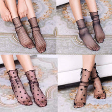 Load image into Gallery viewer, Lace &quot; Magical Mesh Socks &quot; (4 Pairs)