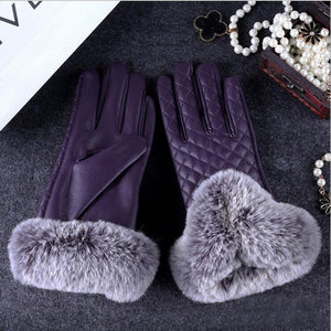Elegant Touch Screen Gloves