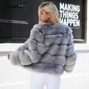 Simplee - Vintage fluffy faux fur coat